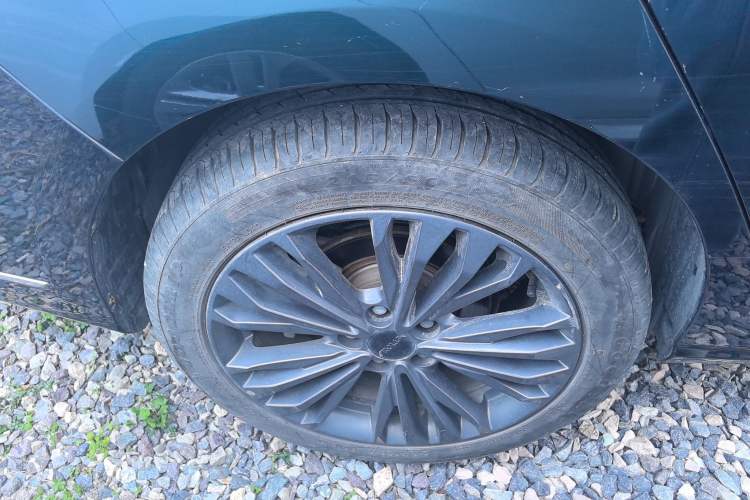 Used Dongfeng Aeolus Yixuan MAX 2021 1.5T Ultra-Stylish Trendsetter Edition