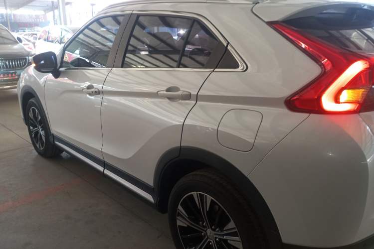 Used Mitsubishi Eclipse Cross 2018 1.5T CVT Two-Wheel Drive Dream Edition