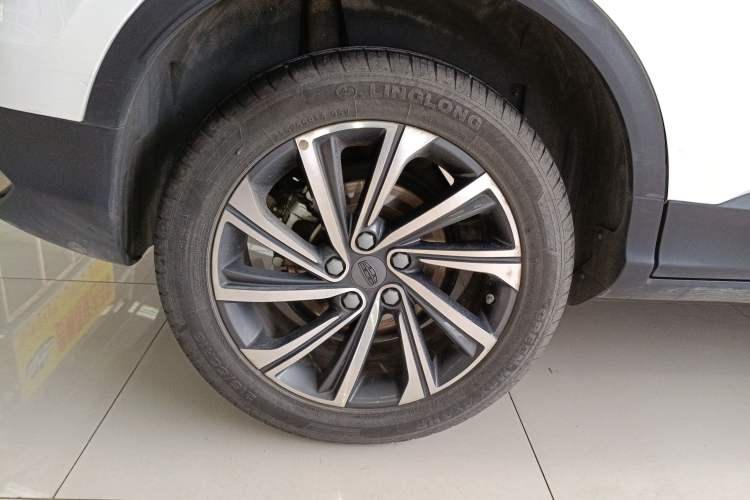 Used Geely Auto Coolray 2019 260T DCT Knight China V Standard
