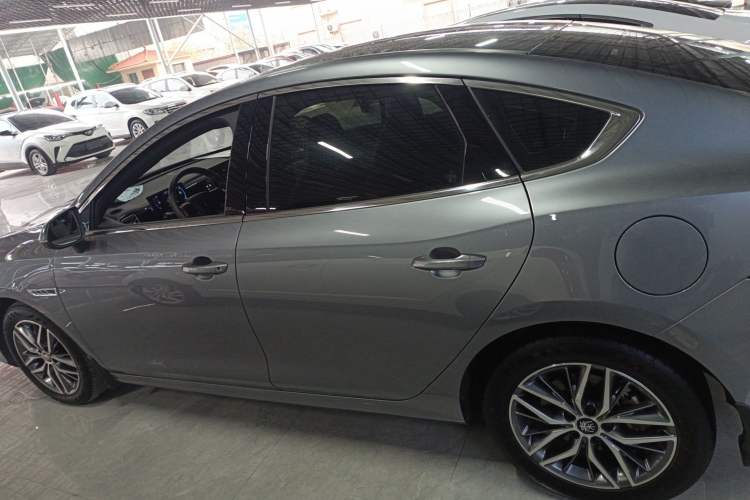 Used BYD Qin PLUS 2024 HONOR Edition DM-i 55KM Beyond Model
