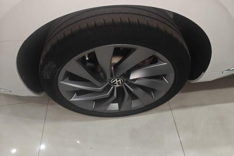 Used Volkswagen FAW-Volkswagen CC 2021 380TSI Striking Edition
