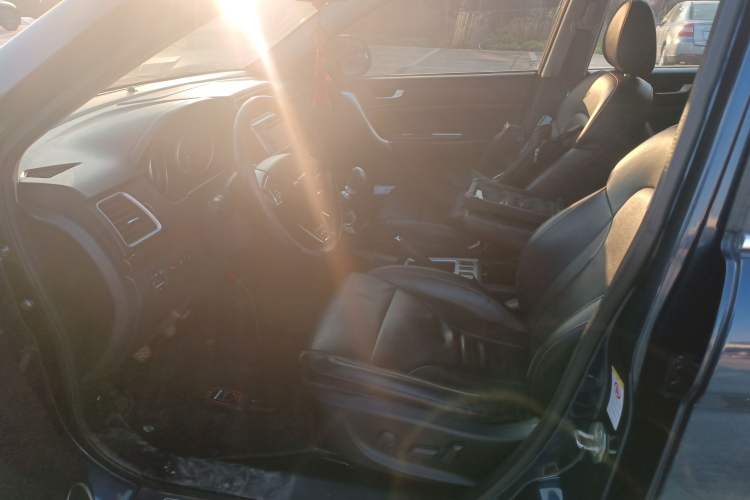 Used Haval H6 2014 Sport Version 1.5T Manual Two-Wheel Drive Elite Edition