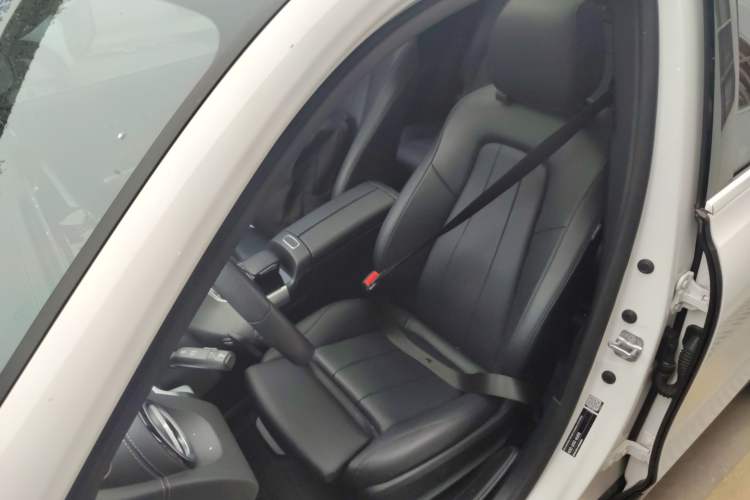 Used Mercedes-Benz EQB 2023 EQB 260
