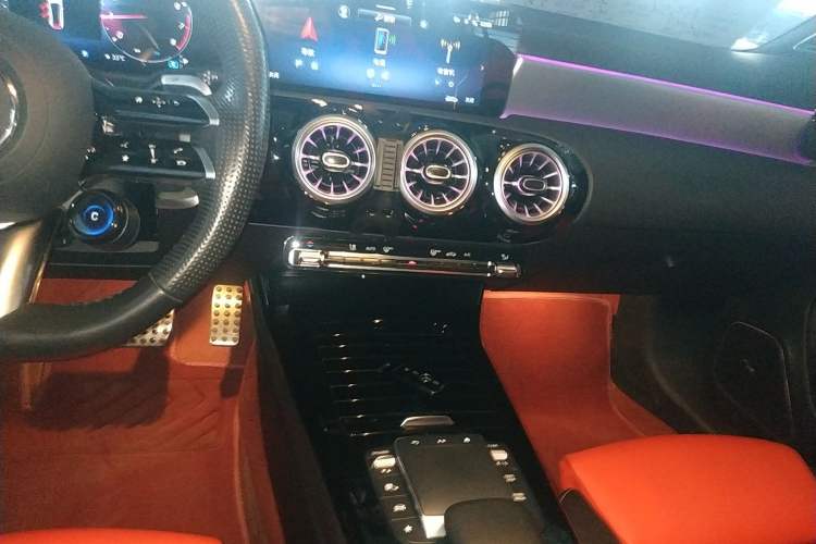 Used Mercedes-Benz A-AMG 2024 Facelift AMG A 35 L 4MATIC