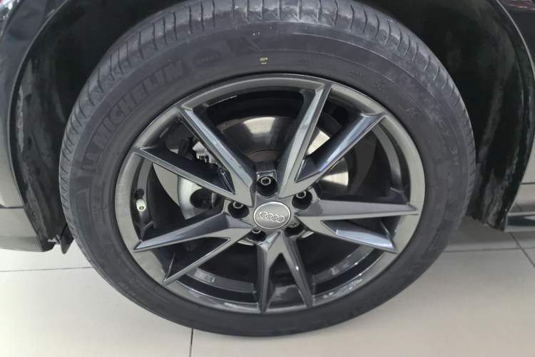 Used Audi Q2L 2020 35 TFSI Ambition Dynamic Edition
