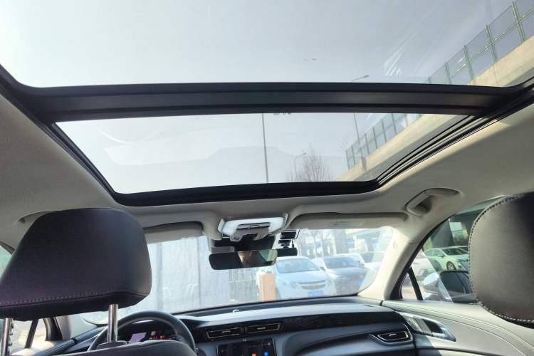 Used Hongqi H5 2024 2.0T Automatic Smart Connect Flagship Edition