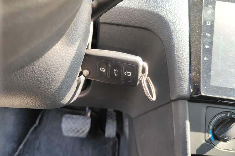 Used Skoda Rapid Spaceback 2018 1.6L Automatic Standard Edition
