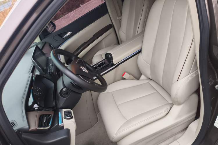 Used Buick GL8 2021 Land Cruiser Executive Class 652T Comfort Model
