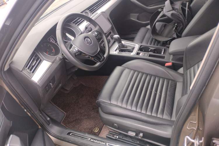 Used Volkswagen Magotan 2019 280TSI DSG Comfort Model China VI Standard
