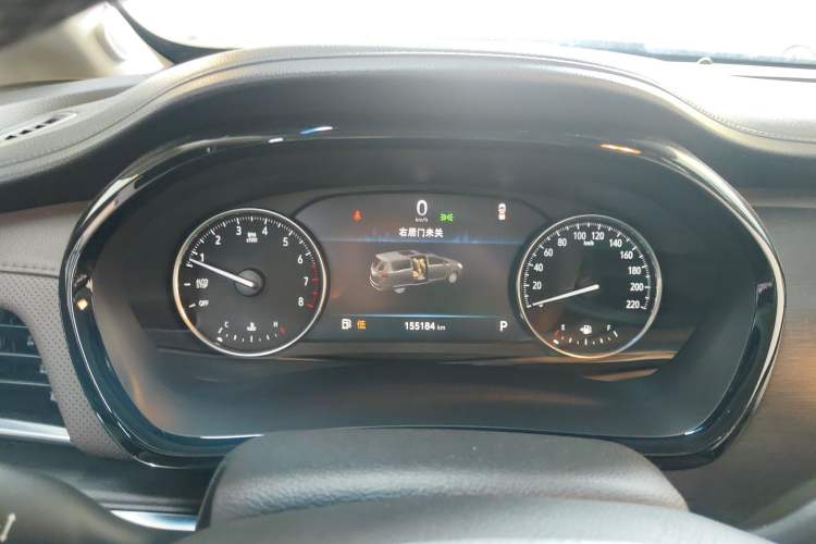 Used Buick GL8 2021 Land Cruiser Executive Class 652T Luxury Model
