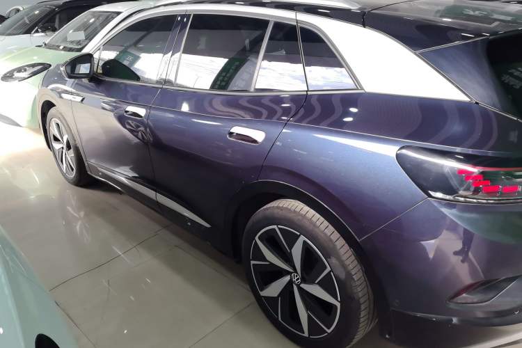 Used Volkswagen ID.4 CROZZ 2022 Long-Range PRO Edition