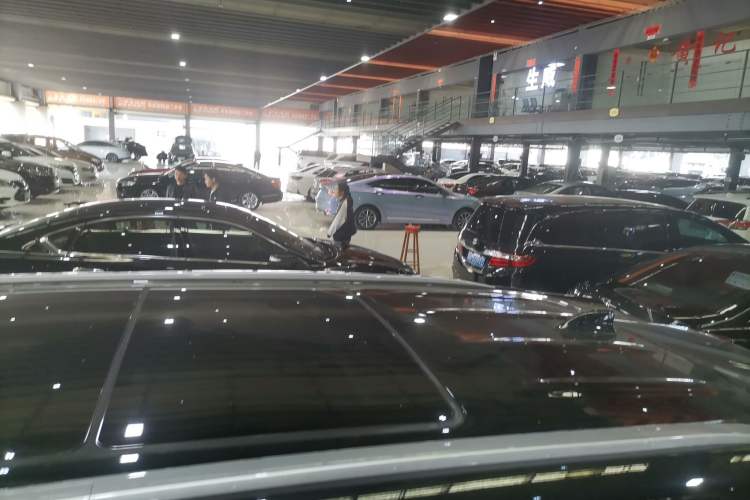 Used Toyota Highlander 2023 2.5L Smart Electric Hybrid Dual-Motor All-Wheel-Drive Luxury 7-Seater
