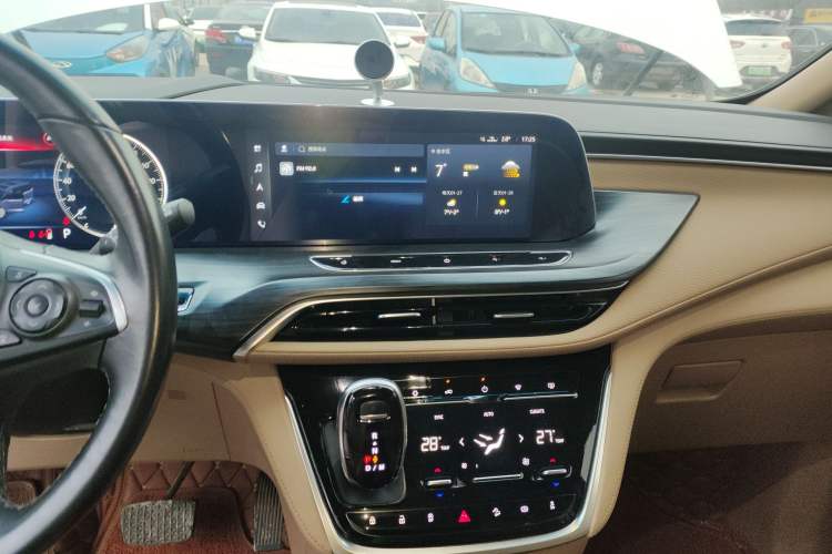 Used Buick GL8 2020 ES Land Cruiser 653T Flagship Model