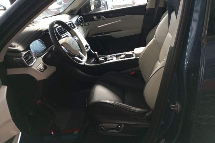 Used Lynk & Co 01 2017 2.0T Two-Wheel Drive Zhaopu Version
