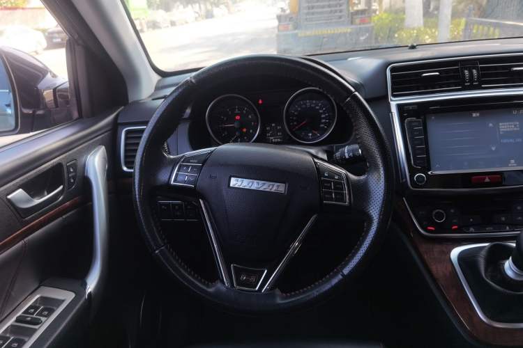Used Haval H6 2017 Red-Label Sport Edition 1.5T Manual Two-Wheel Drive Elite Model

