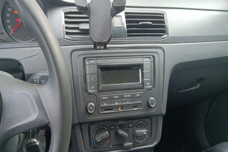 Used Volkswagen Santana 2019 1.5L Automatic Fashion Edition China VI
