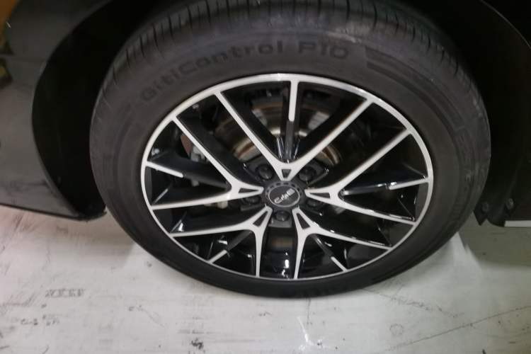 Used BYD Seal 2023 DM-i 1.5L 121km Prestige Model