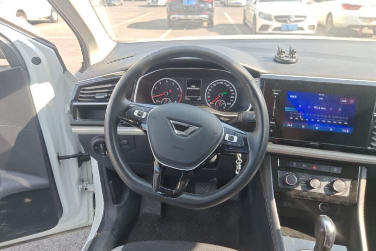 Used Jetta VS7 2023 280TSI Automatic Trend Edition