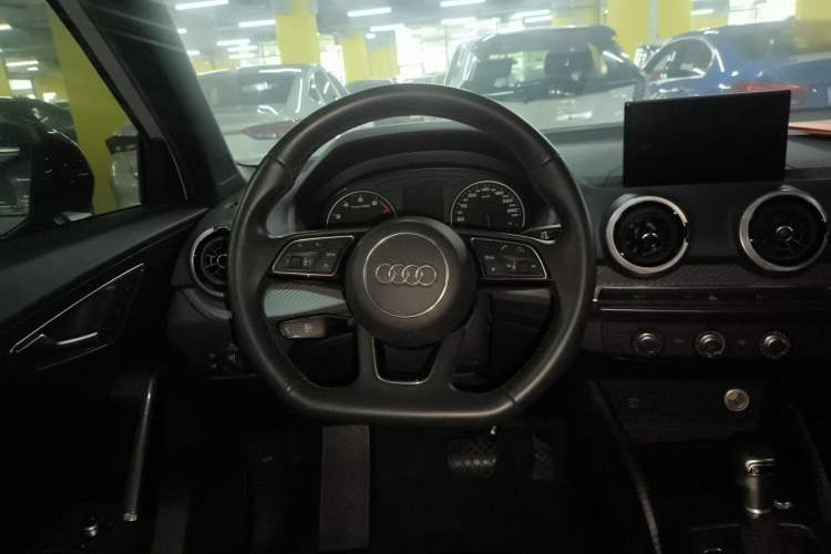 Used Audi Q2L 2022 35 TFSI Progressive Dynamic Edition
