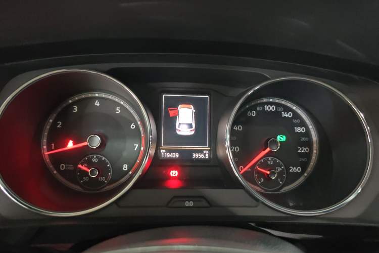 Used Volkswagen Tiguan L 2017 330TSI Automatic Two-Wheel Drive Comfort Edition