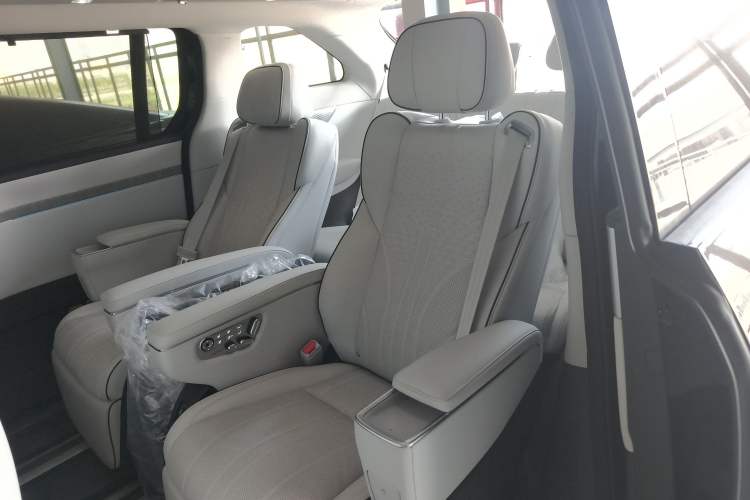 Used XPeng X9 2026 Model—Range-Extended Version 1602 Ultra