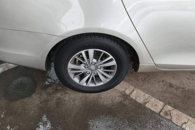 Used Geely Auto Emgrand 2018 1.5L Manual Luxury Model