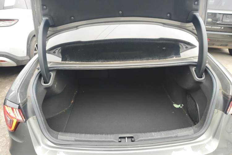 Used Lynk & Co 03 2022 1.5TD DCT JingPro
