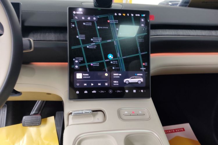 Used Nio ES6 2024 75 kWh
