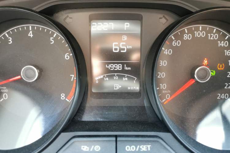 Used Volkswagen Lavida 2017 1.6L Automatic Fashion Edition
