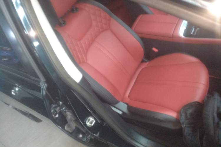 Used Dongfeng Aeolus Yixuan MAX 2021 1.5T Ultra-Stylish Trendsetter Edition
