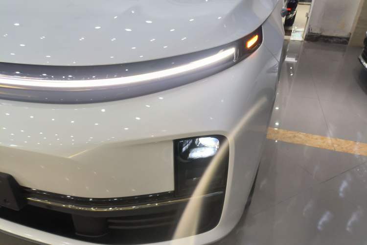 Used Li Auto L7 2023 Pro Model
