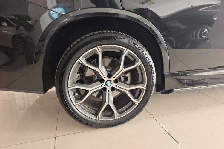 Used BMW X5 2023 xDrive 30Li Luxury M Sport Night Edition Package