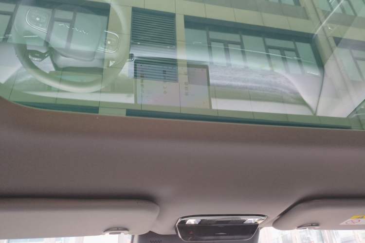 Used Dongfeng NAMMI 06 2025 471 Ultra
