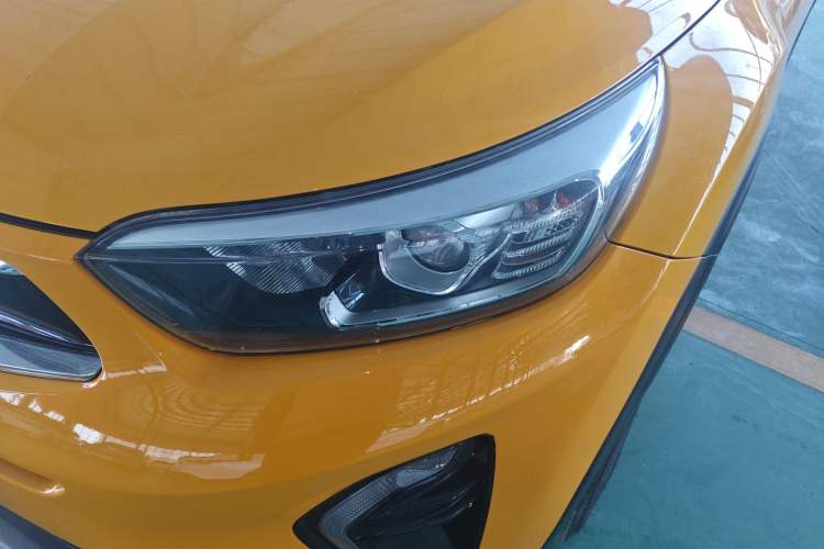 Used Kia Stonic 2019 1.4L Automatic Sport Edition China VI