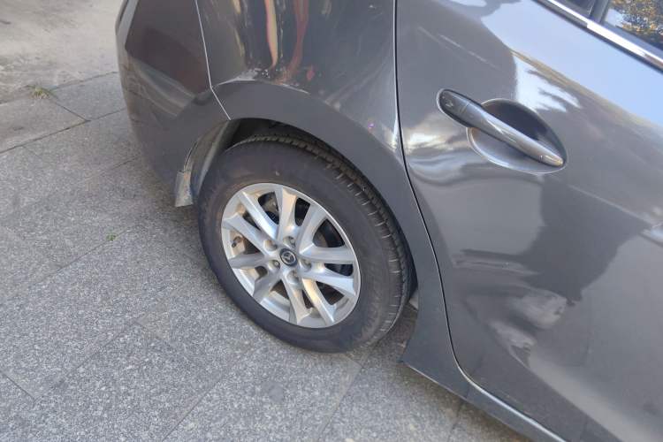 Used Mazda Mazda 3 Axela 2017 Sedan 1.5L Automatic Luxury Model Emission Standard China V