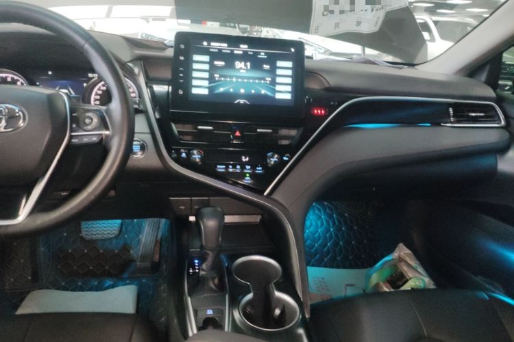 Used Toyota Camry 2021 2.0G Luxury Edition