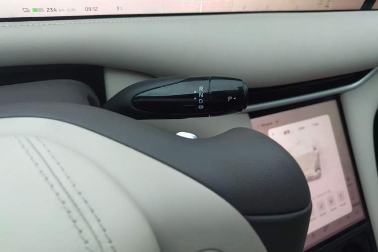 Used  LS6 2023 Max Standard Edition
