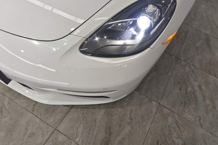 Used Porsche 718 2016 Cayman 2.0T