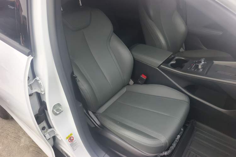 Used BYD Qin PLUS 2025 DM-i Smart Drive 55KM Leading Model