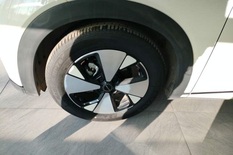 Used BYD Dolphin 2023 420 km Fashion Edition
