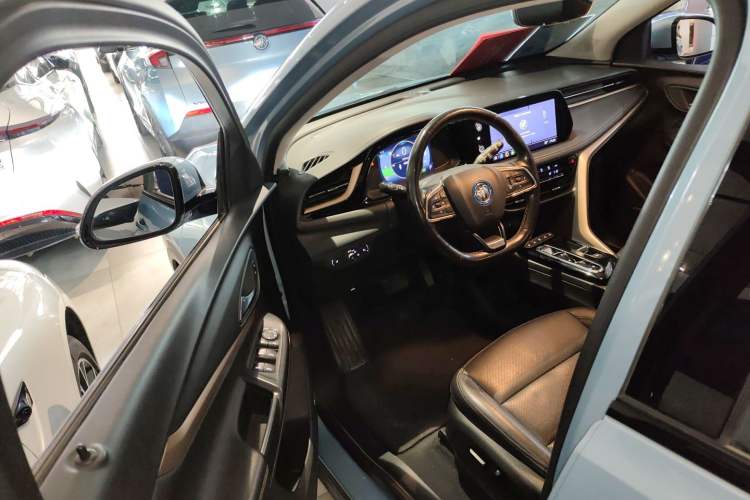 Used Buick Velite 7 2020 652E Connected Smart Car
