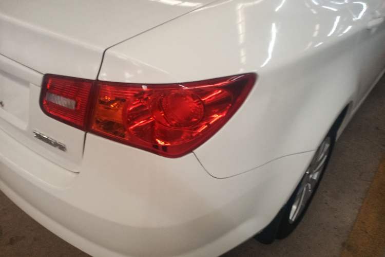 Used Roewe 350 2014 1.5L Automatic Xunda Edition
