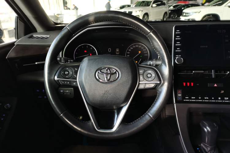 Used Toyota Avalon 2019 2.0L XLE Premium Edition China VI
