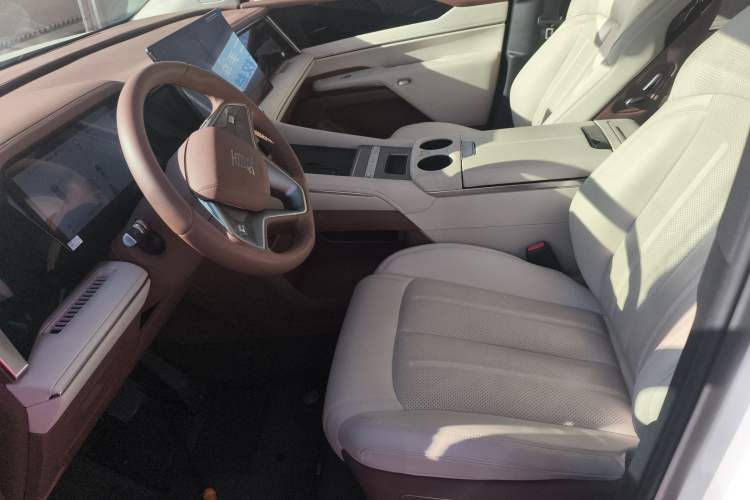 Used BYD Xia 2025 DM-i 1.5T 180km Excellence Model