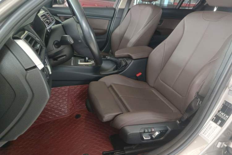 Used BMW 3 Series 2019 320Li Fashion Model
