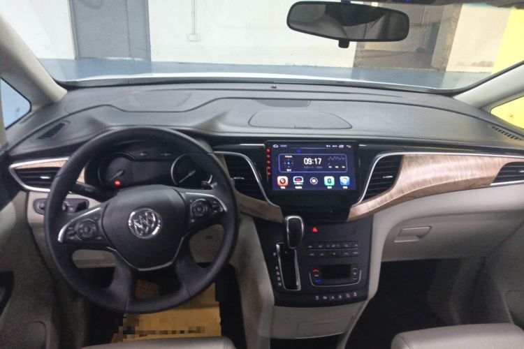 Used Buick GL8 2017 ES 28T Comfort Model China V Standard
