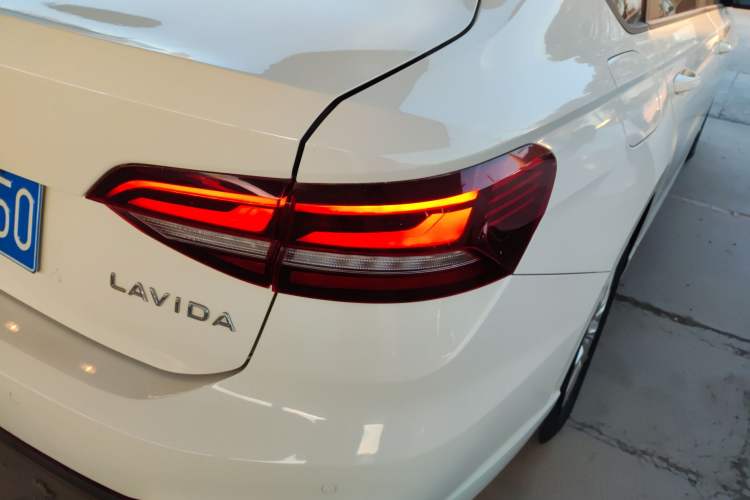 Used Volkswagen Lavida 2023 1.5L Automatic De Yi Edition
