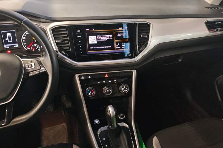 Used Volkswagen T-ROC 2022 280TSI DSG Two-Wheel Drive Elite PLUS
