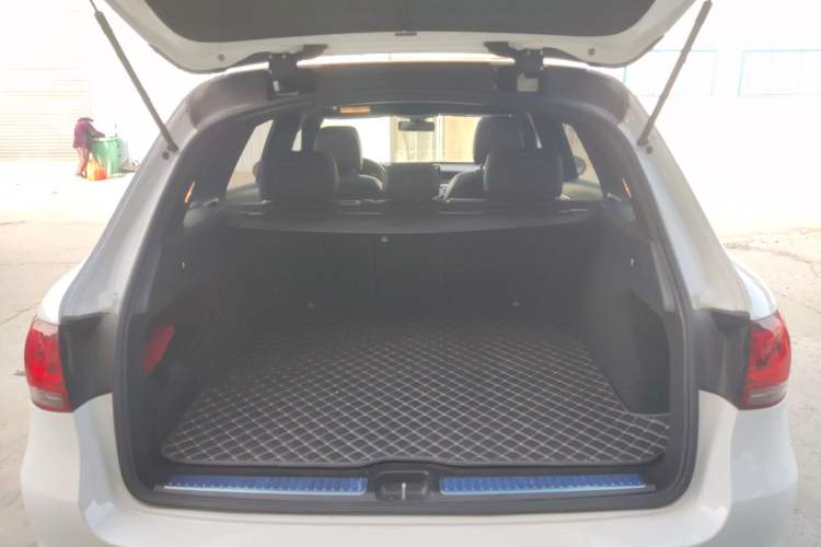 Used Mercedes-Benz GLC 2022 Facelifted GLC 260 L 4MATIC Dynamic Edition
