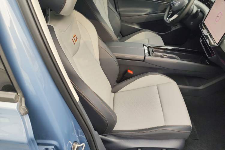 Used Volkswagen ID.7 VIZZION 2024 AIR model